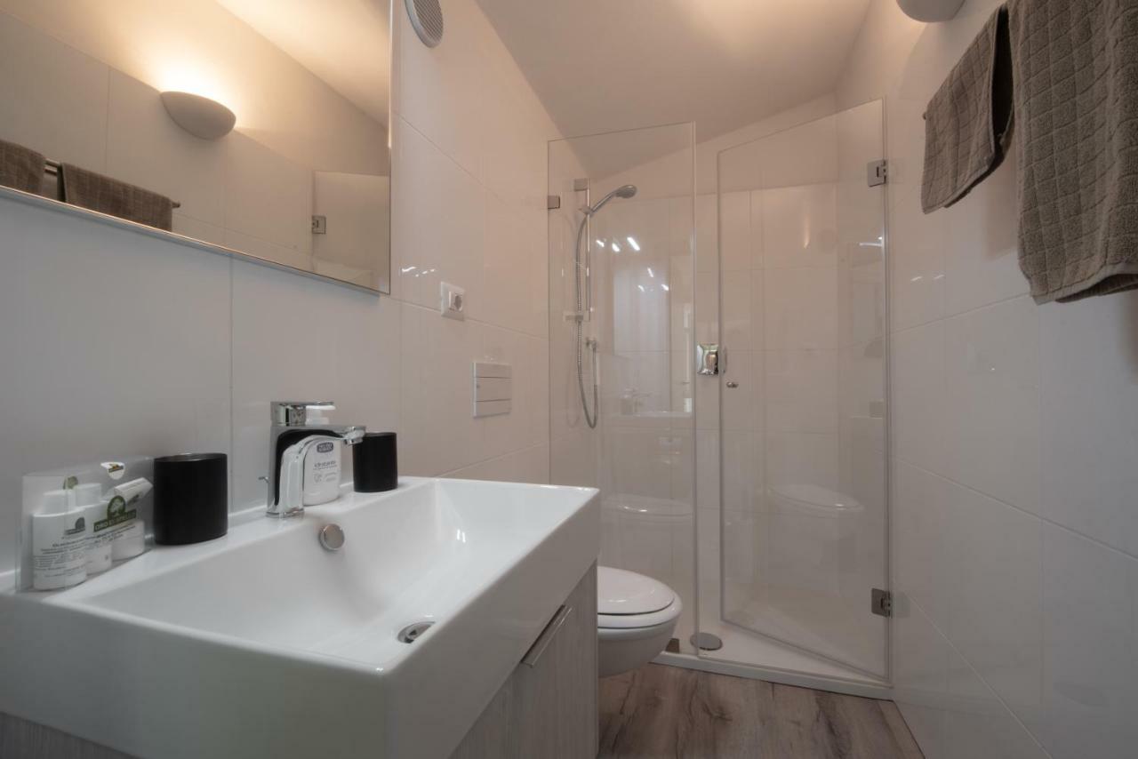 The Loft Apartman Monte del Lago Kültér fotó