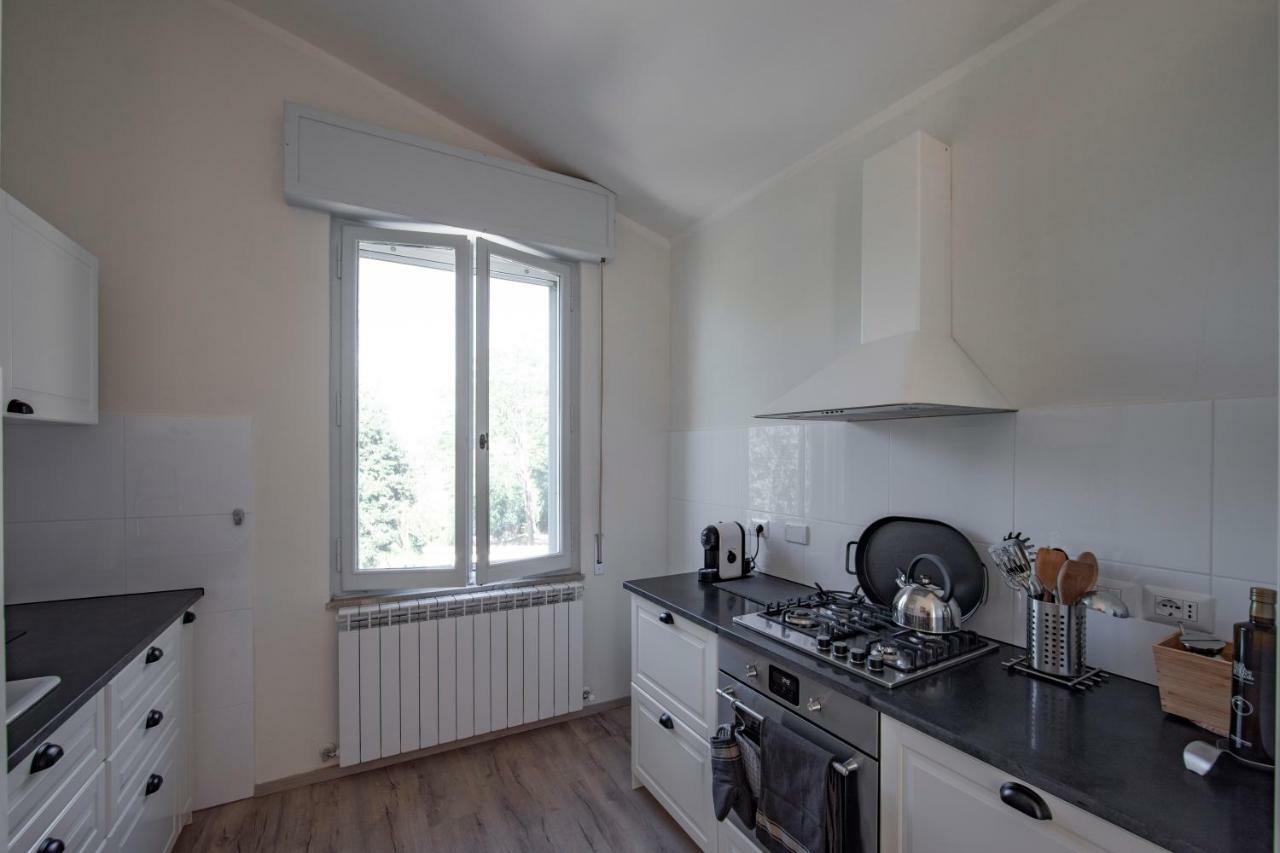 The Loft Apartman Monte del Lago Kültér fotó